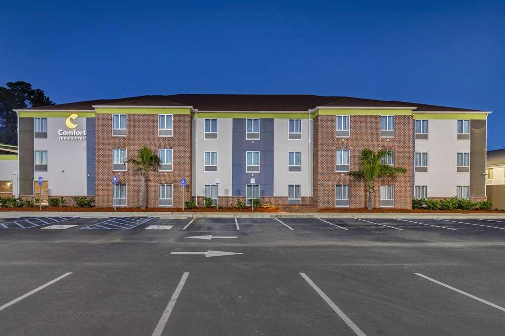 Comfort Inn & Suites Brunswick Buitenkant foto